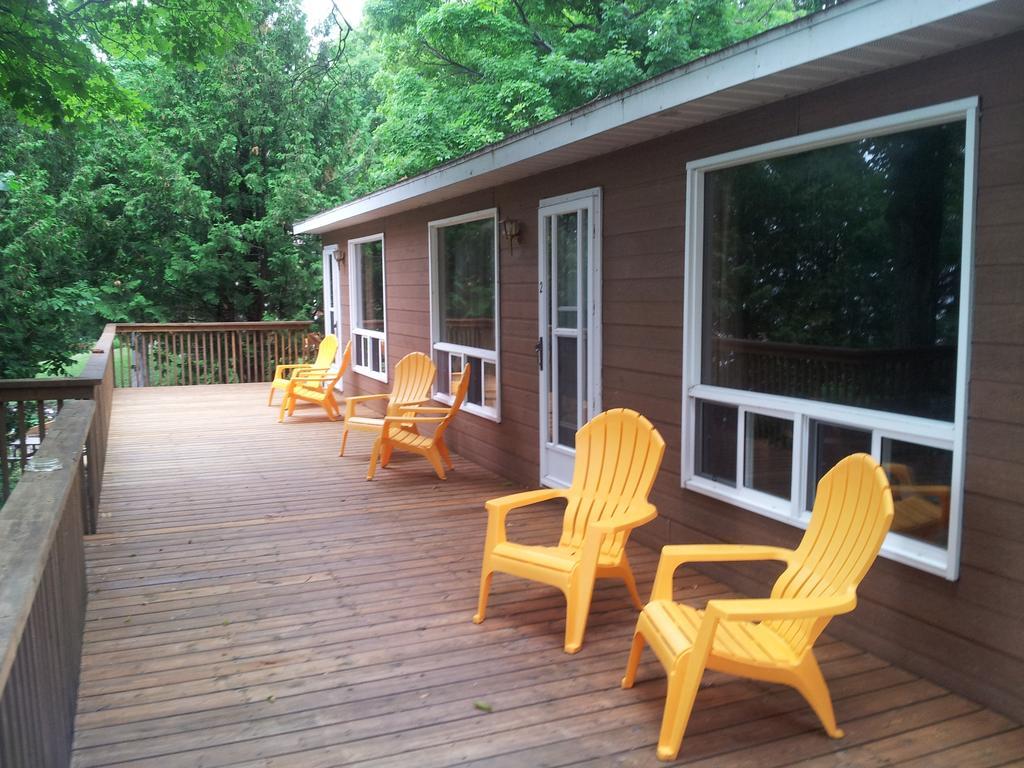 Red Lodge Resort Little Current Kamer foto