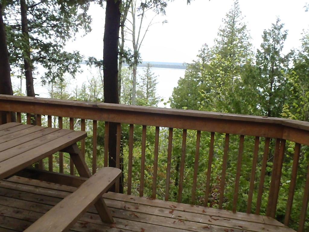 Red Lodge Resort Little Current Kamer foto